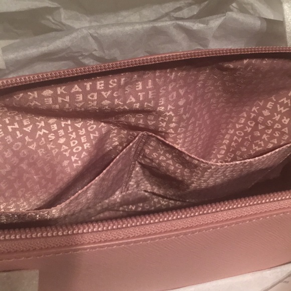 Currently OOS Kate Spade Penny Greta Court Purse - Picture 7 of 7